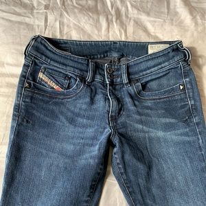 Diesel stretchy jeans size 29